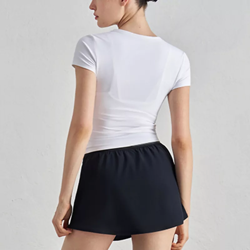 Fitted Zip Short-Sleeve Yoga Top